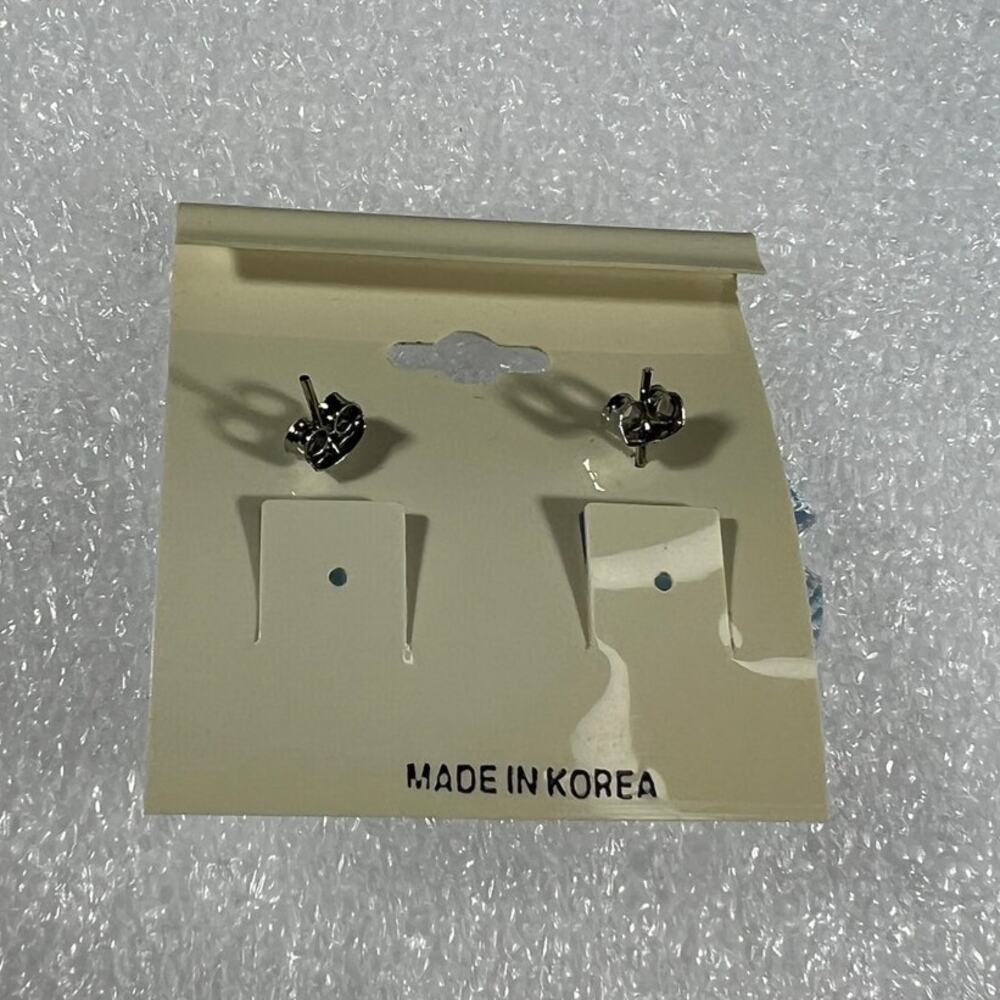 Retro Korean Coquette Faux Simulated Pearl Bow Earrings New on Card Deadstock - Picture 11 of 13